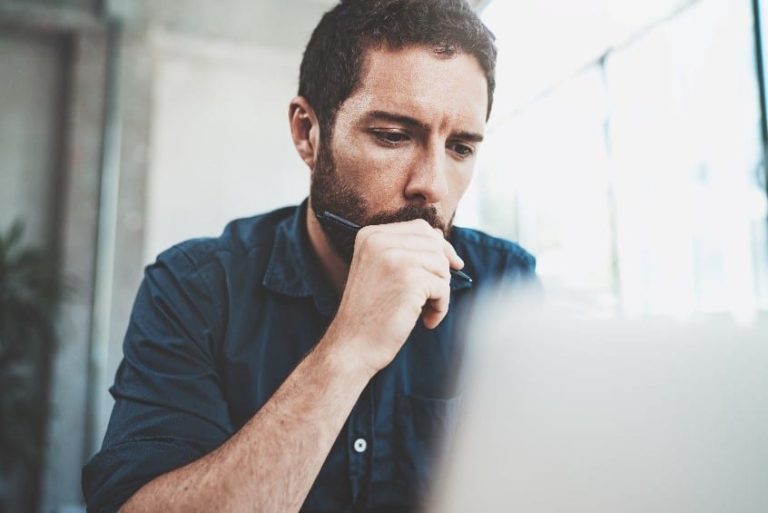 4 Steps to Managing Corporate Financial Risk with Automation